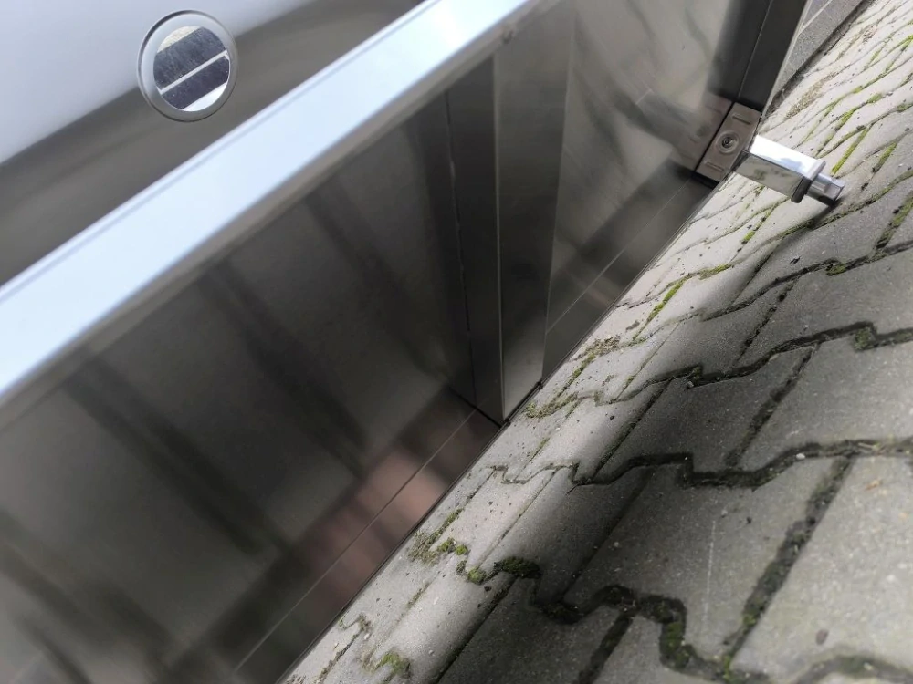 Gastro nerez dřez, 100x60x85, s policí, sestavený