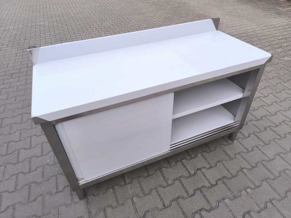 Nerezový skříňový stůl s posuvnými dveřmi – 150 x 60 x 85 cm