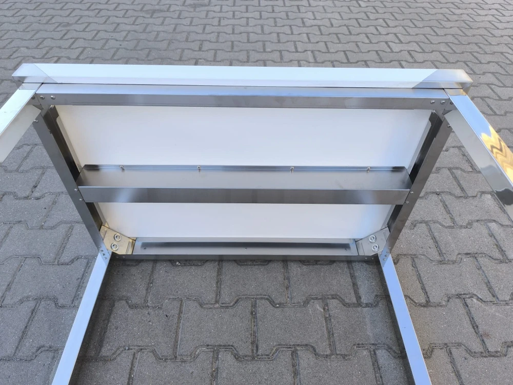 Nerez pracovní stůl 90x60x85, s policí, se zadním lemem